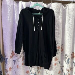 3/$20 Quarter sleeve lounge hoodie